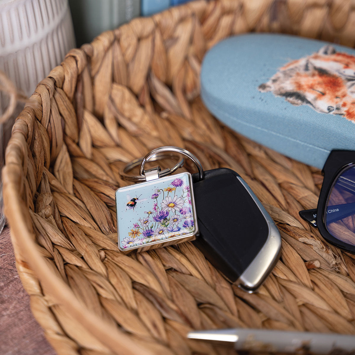 Wrendale Keyring Bee