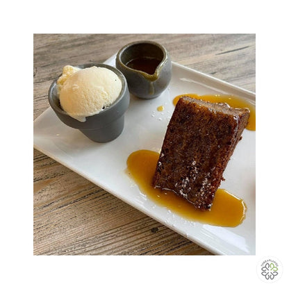 Christmas Day Sticky Toffee Pudding [optimised-1040-watermarked]