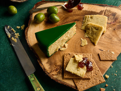 Snowdonia - Green Thunder Small (Wax Truckle) 200g