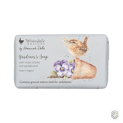 Wrendale Gardeners Soap - Pottering About (Pine & Sandalwood) [optimised-1040-watermarked]