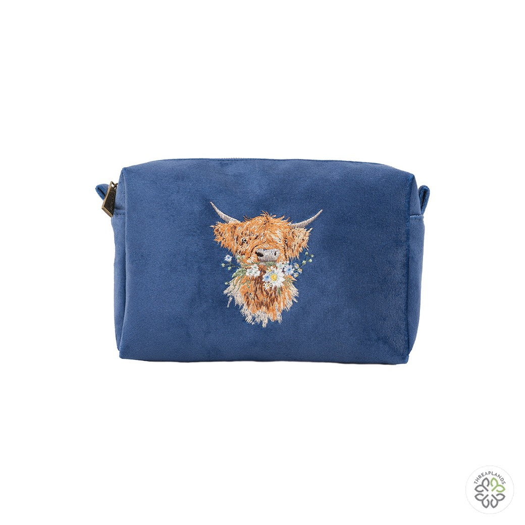 Wrendale Highland Cow Makeup Bag - Daisy Coo - Threaplands [optimised-1040-watermarked]